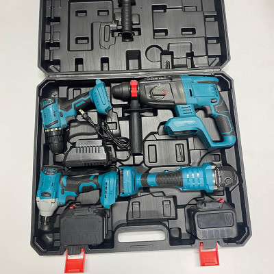 Набір електроінструменту 4 в 1 з АКБ і ЗУ в валізі Набір електроінструменту 4 в 1 з АКБ і ЗУ в валізі