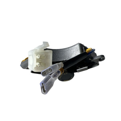 AVR регулятор напряжения генератора 168F (220V) (220мкф 250V) (1-3 квт) Алюминий AVR регулятор напряжения генератора 168F (220V) (220мкф 250V) (1-3 квт) Алюминий